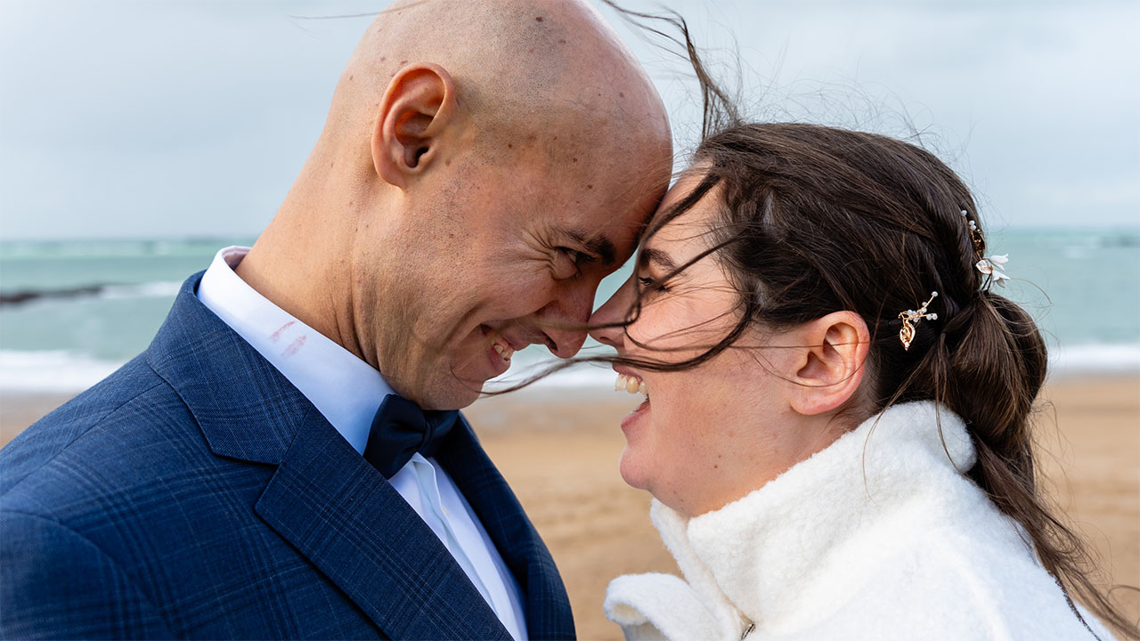 Séance photo de couple après le mariage